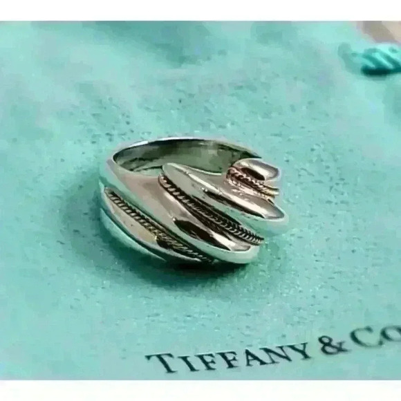 Tiffany & Co Sterling Silver 18kt Yellow Gold Shrimp Ring Size 5 - Picture 9 of 13
